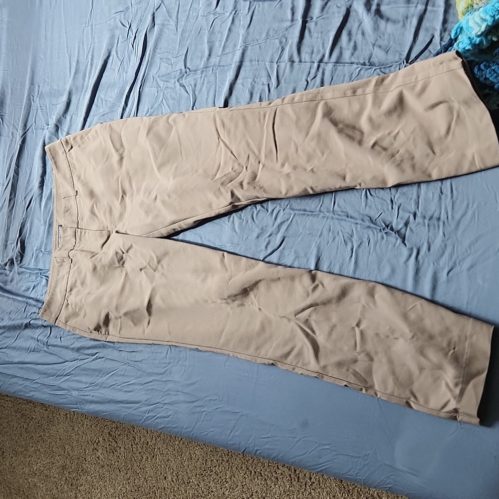 The Torie Straight dress pants in khaki